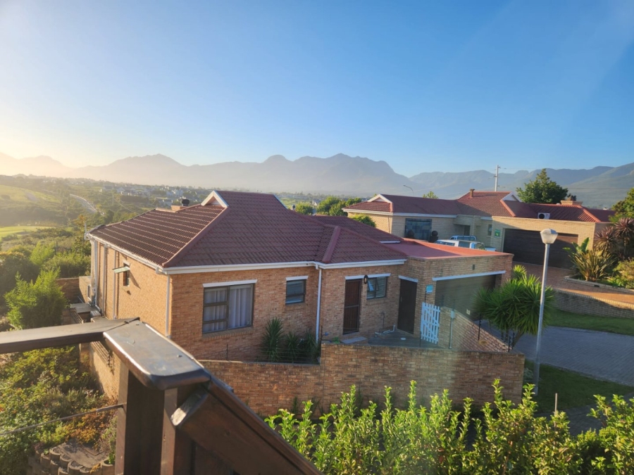 3 Bedroom Property for Sale in Rooi Rivier Rif Western Cape
